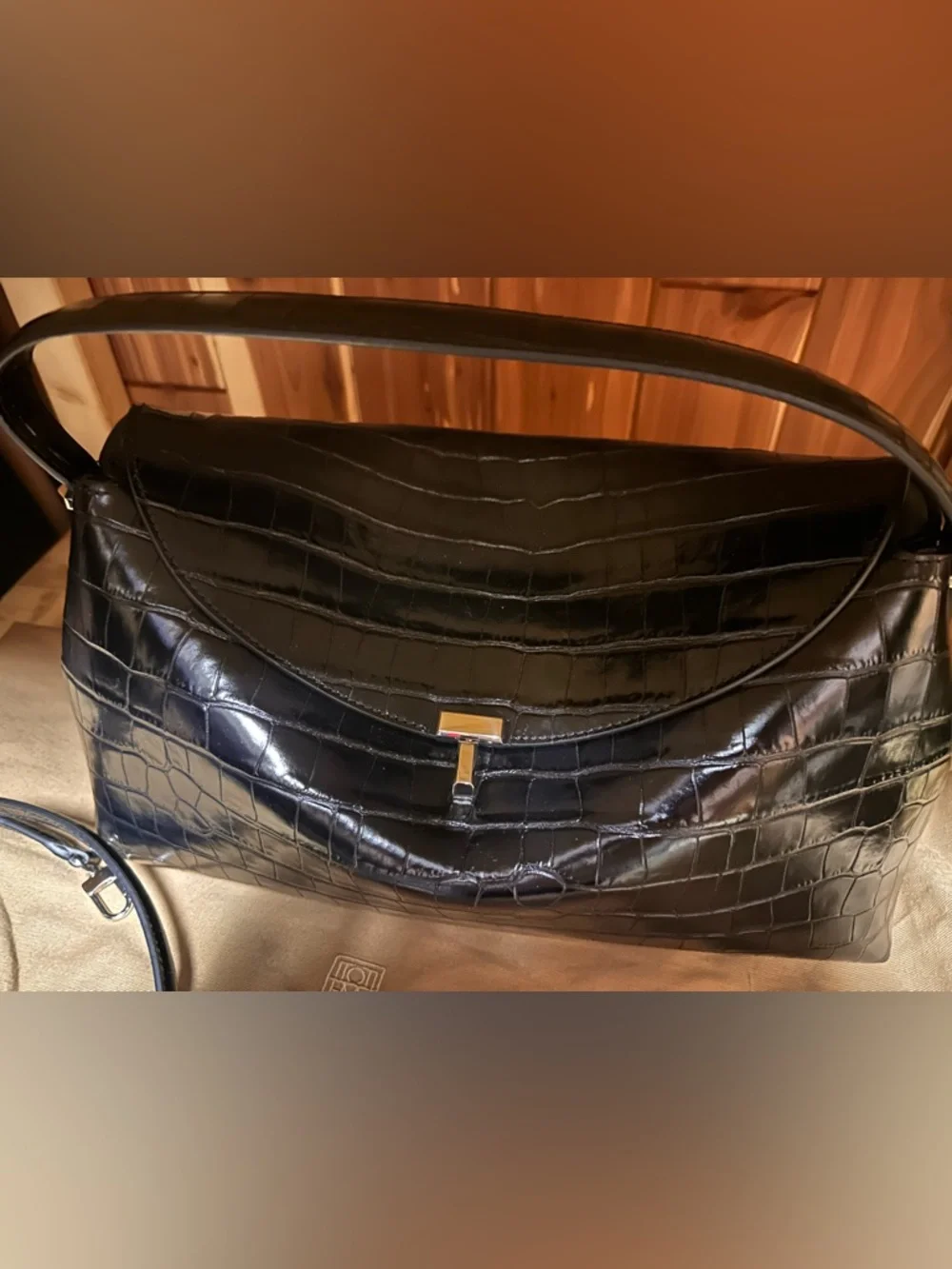 BRAND NEW! BLACK AND SILVER TOTEME T-lock croco-embossed top handle - Picture 3 of 16
